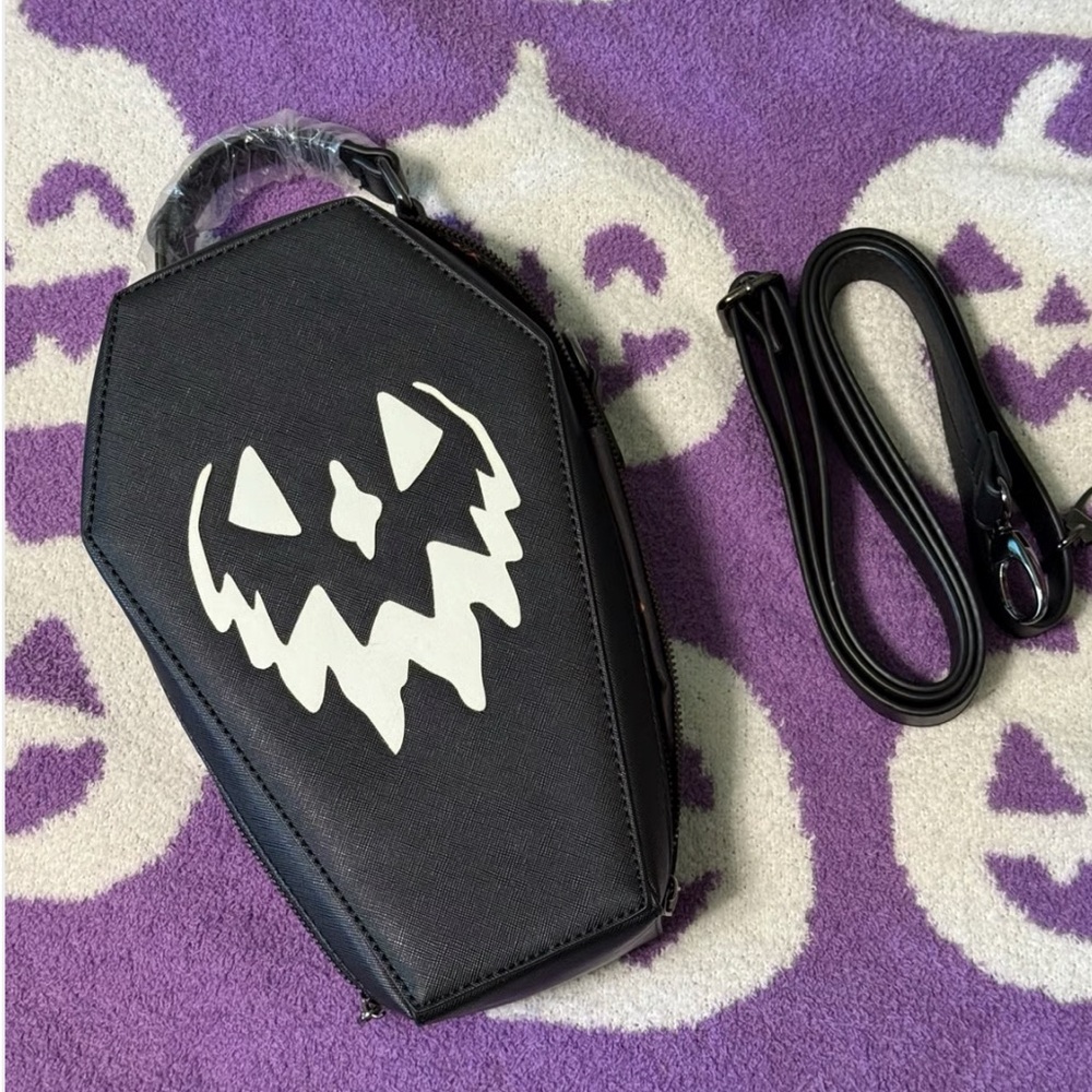 Black and White Coffin-Shaped Women's Bag